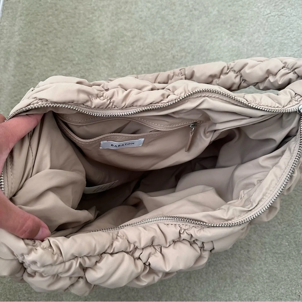 Aritzia Babaton Curator Bigger Bag - Picture 11 of 12